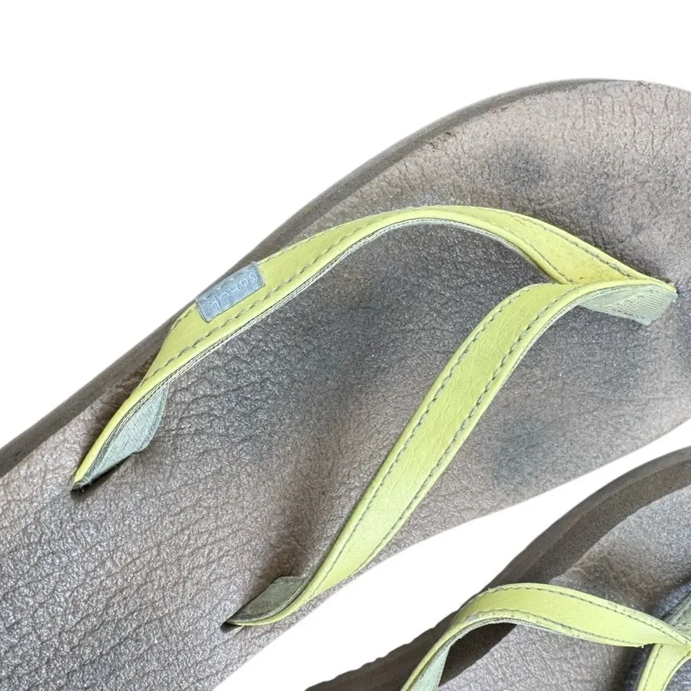 Sanuk women yellow